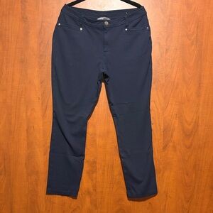 Christopher & Banks Straight Leg Jeans in Navy